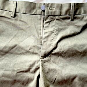 COPY - Banana Republic Men's Flat Front Shorts - Olive Green
